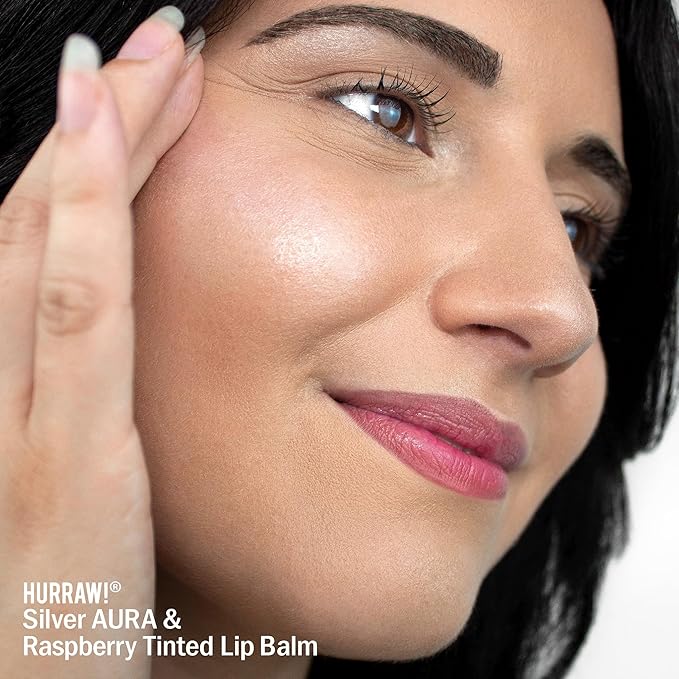 Hurraw! Lip Balms Staff Favorites, 6 ingredients.
