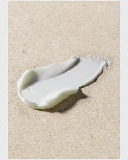 The Body Shop Vitamin E Intense Moisturizer, For Dry Skin, with Hyaluronic Acid, 72Hr Hydration, Vegan, 1.7 Oz